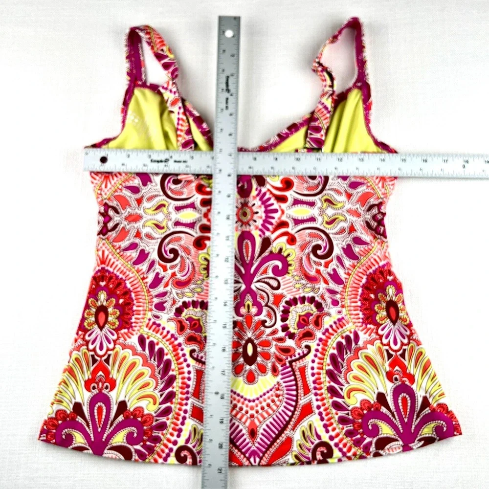 Title Nine Bodacious Pink Paisley Underwire Tankini Swim Top Women's Sz 34DD - Picture 9 of 9